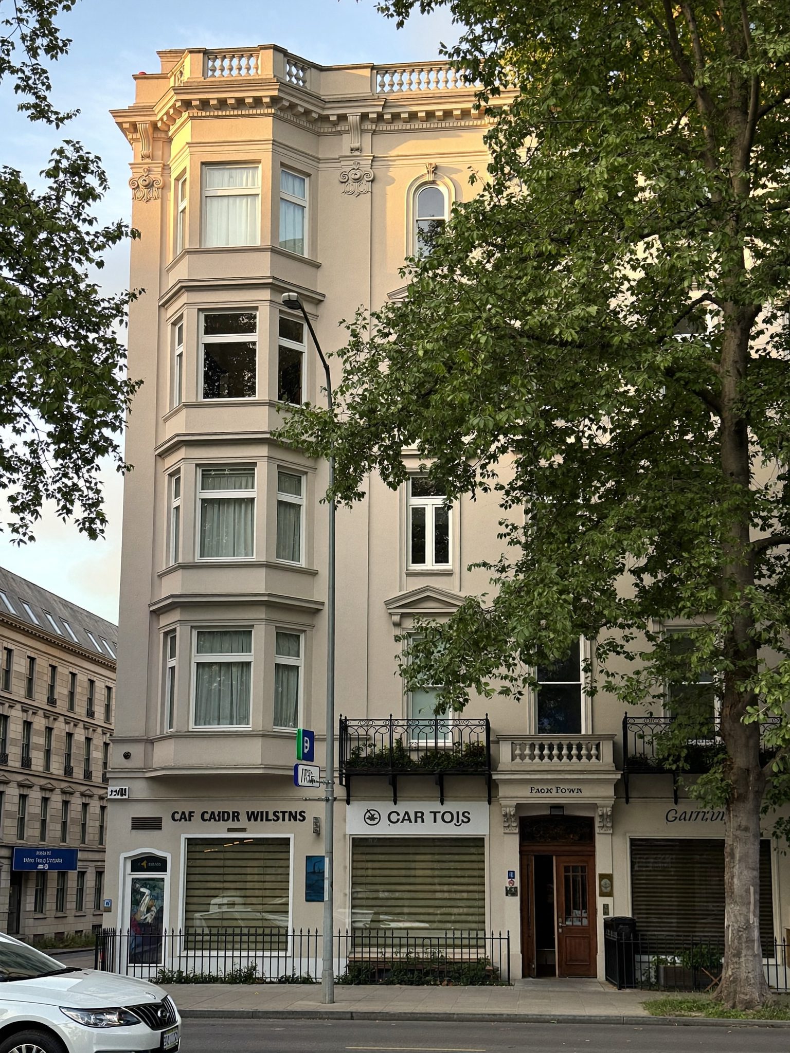 The Kloof Street facade of the Elvaris & Co office, Cape Town